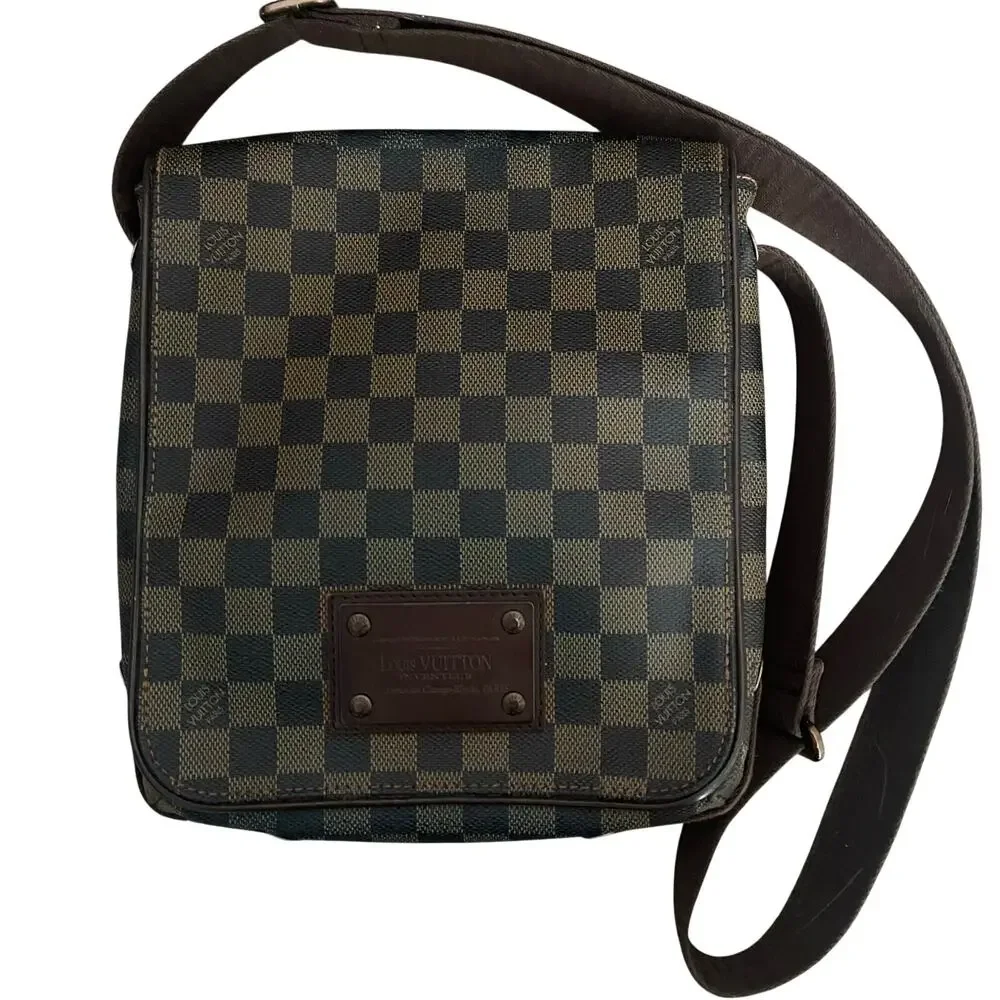 Louis Vuitton Brooklyn PM Damier Ebene Messenger Crossbody Bag Brown Unisex